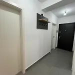 Coresi Grandis Apartment *